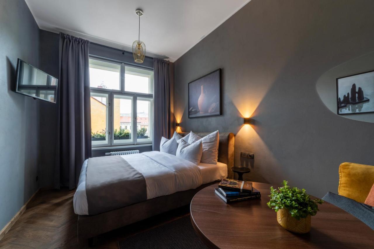 The Viaduct - Suites & More Praha Eksteriør bilde