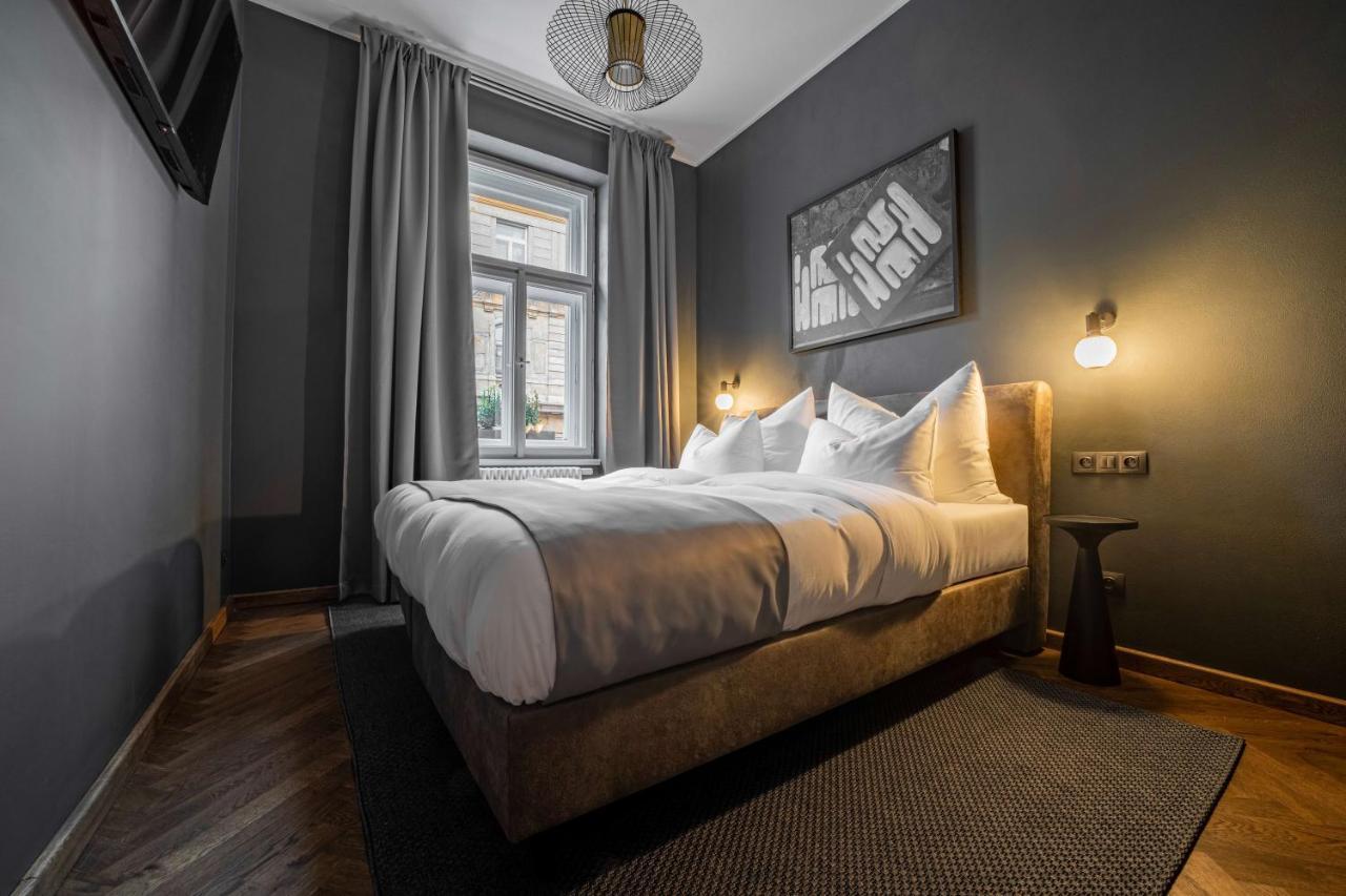 The Viaduct - Suites & More Praha Eksteriør bilde