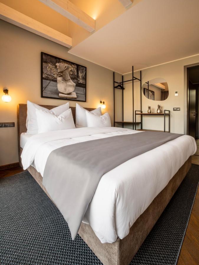 The Viaduct - Suites & More Praha Eksteriør bilde